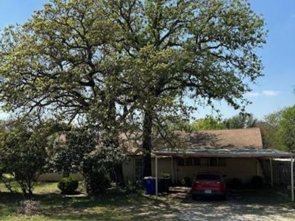 1202 Peggy Lane, Kennedale, TX 76060