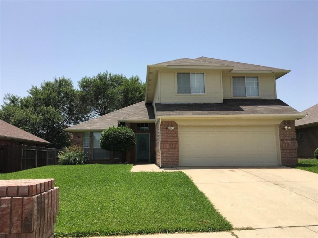 1033 Westgrove Drive, Saginaw, TX 76179 Main Photo