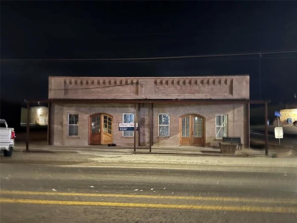 201 N Main Street, Maypearl, TX 76064