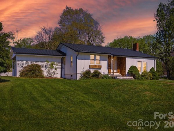 2143 Haven Circle , Lenoir, NC 28645