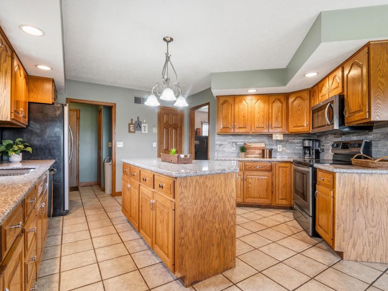 792 County Road 5, Zanesfield, OH 43360 Photo 11