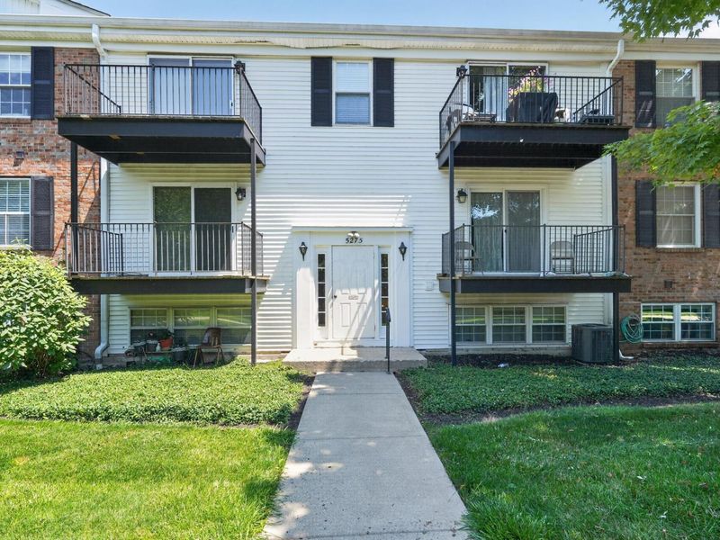 5275 Portland Street, Unit 204, Columbus, OH 43235 Photo 1