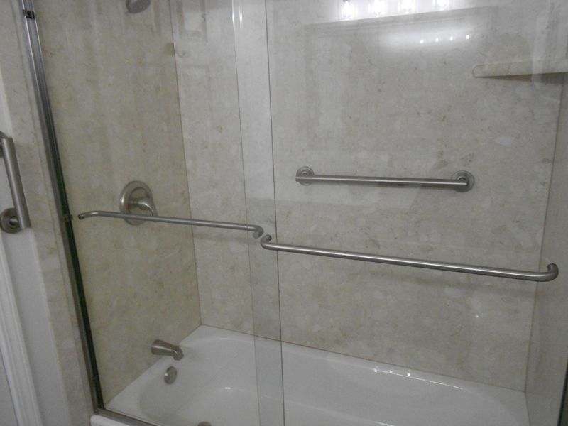 5275 Portland Street, Unit 204, Columbus, OH 43235 Photo 11