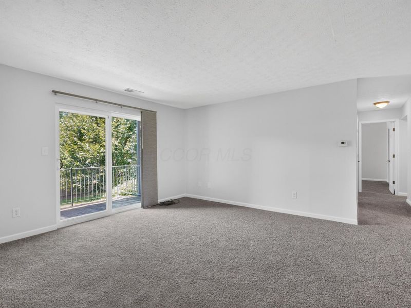 5275 Portland Street, Unit 204, Columbus, OH 43235 Photo 28