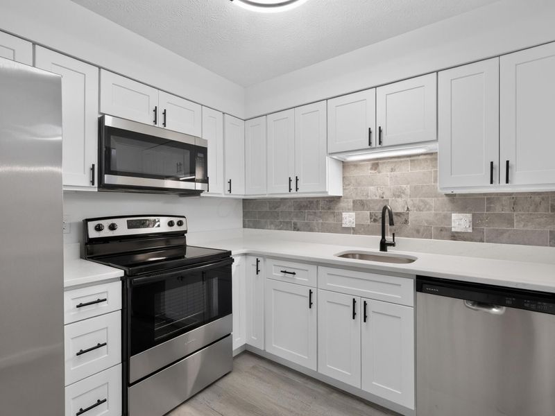 5275 Portland Street, Unit 204, Columbus, OH 43235 Photo 33