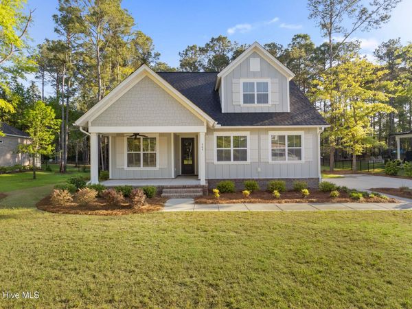 564 Hearthside Drive SE, Bolivia, NC 28422