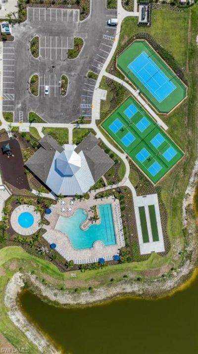 16893 Elkhorn Coral Dr, Cape Coral, FL 33993 Photo