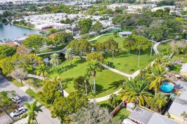 737 SW 2nd Ct, Hallandale Beach, FL 33009 Photo