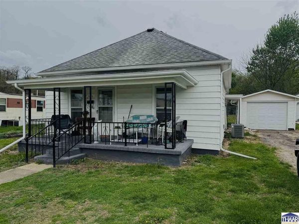 149 S 12th Street, Clinton, IN 47842