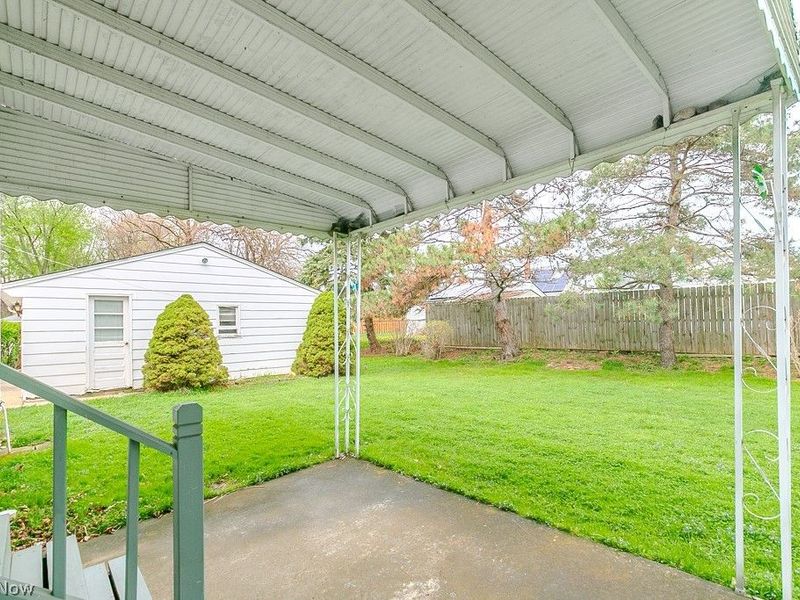 30545 Willow Lane, Willowick, OH 44095 Photo 28