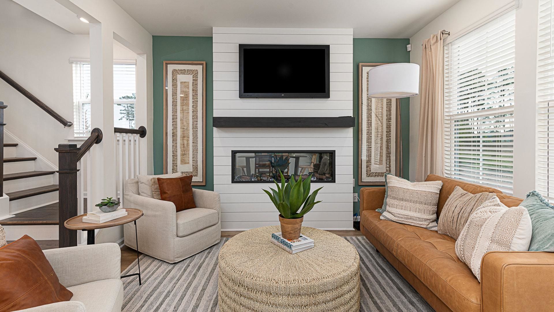 678 Bolder Way Photo 4