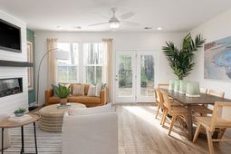 678 Bolder Way photo 4