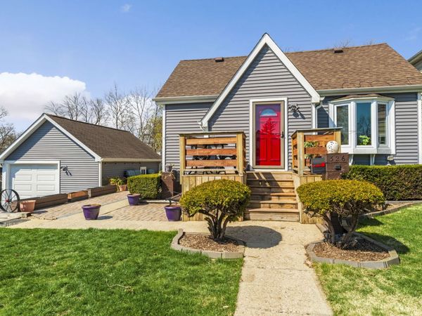 326 BELLEVUE Drive , Round Lake Park, IL 60073