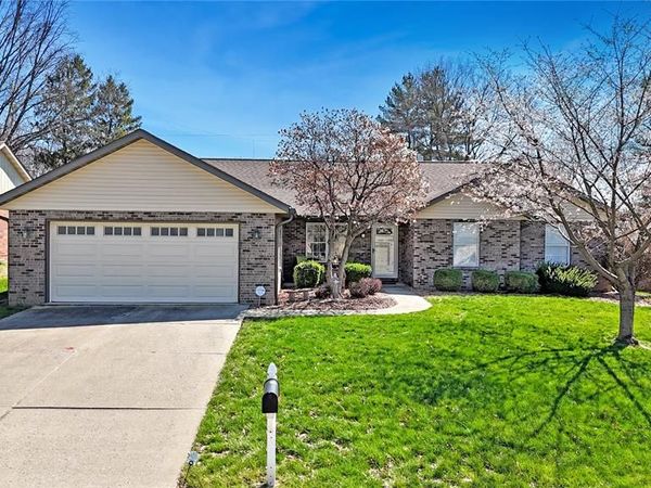 1825 Spruce Hill Drive, Belleville, IL 62221