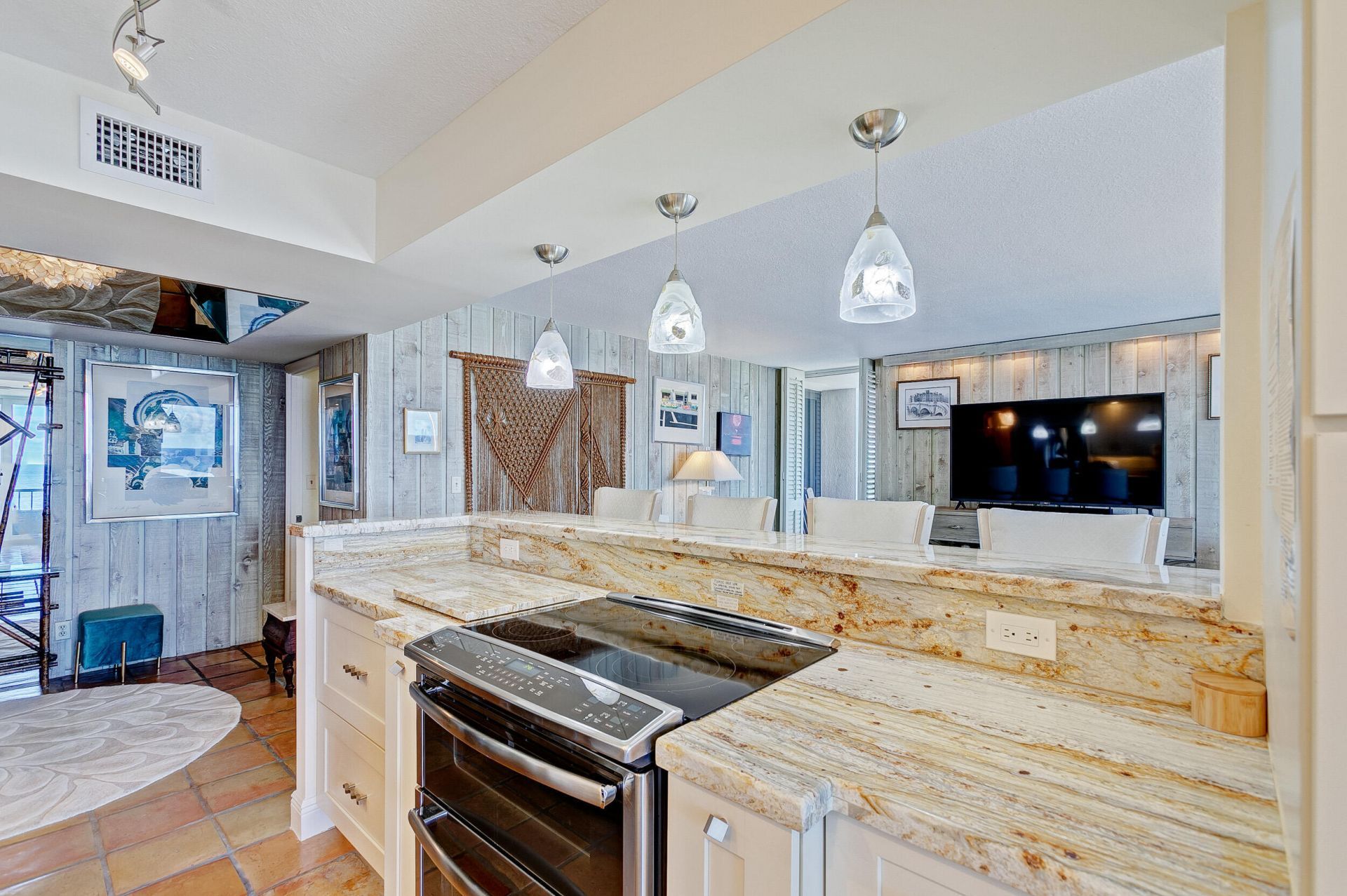 5550 N Ocean Drive, Unit 12c, Singer Island, FL 33404 Photo