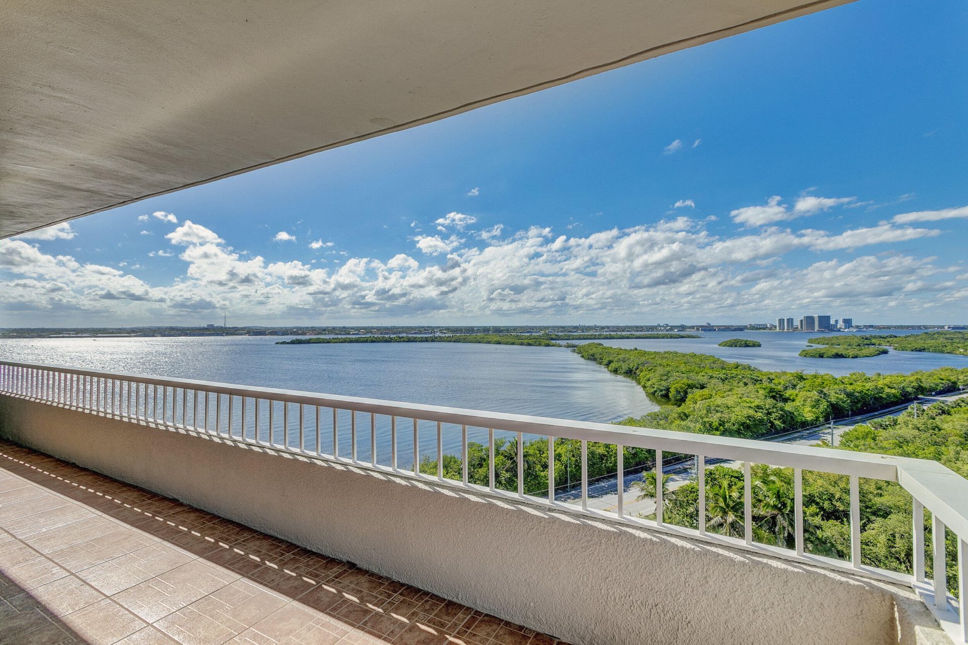 5550 N Ocean Drive, Unit 12c, Singer Island, FL 33404 Photo