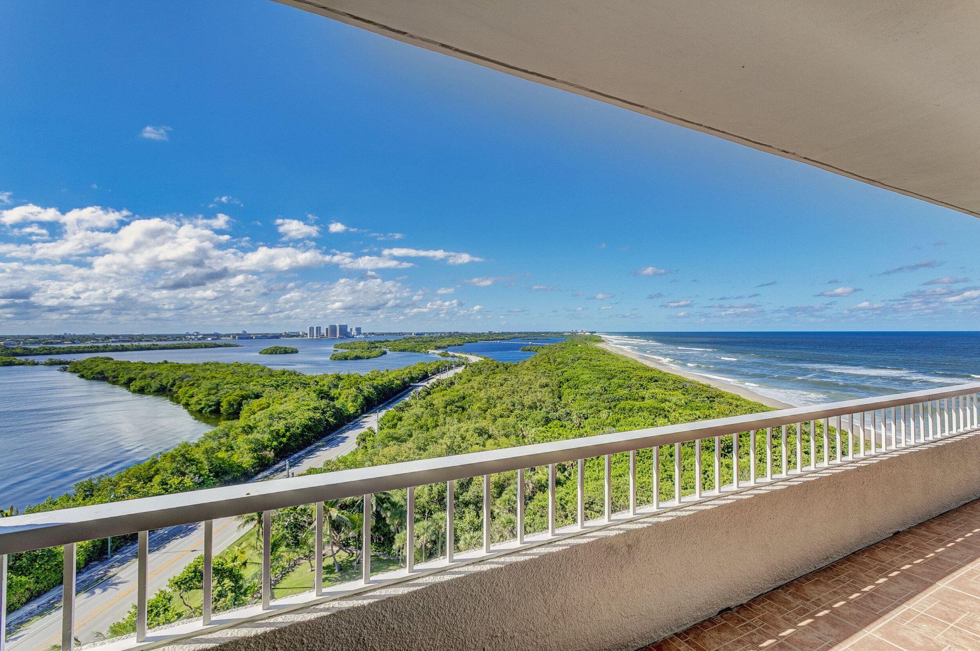 5550 N Ocean Drive, Unit 12c, Singer Island, FL 33404 Photo