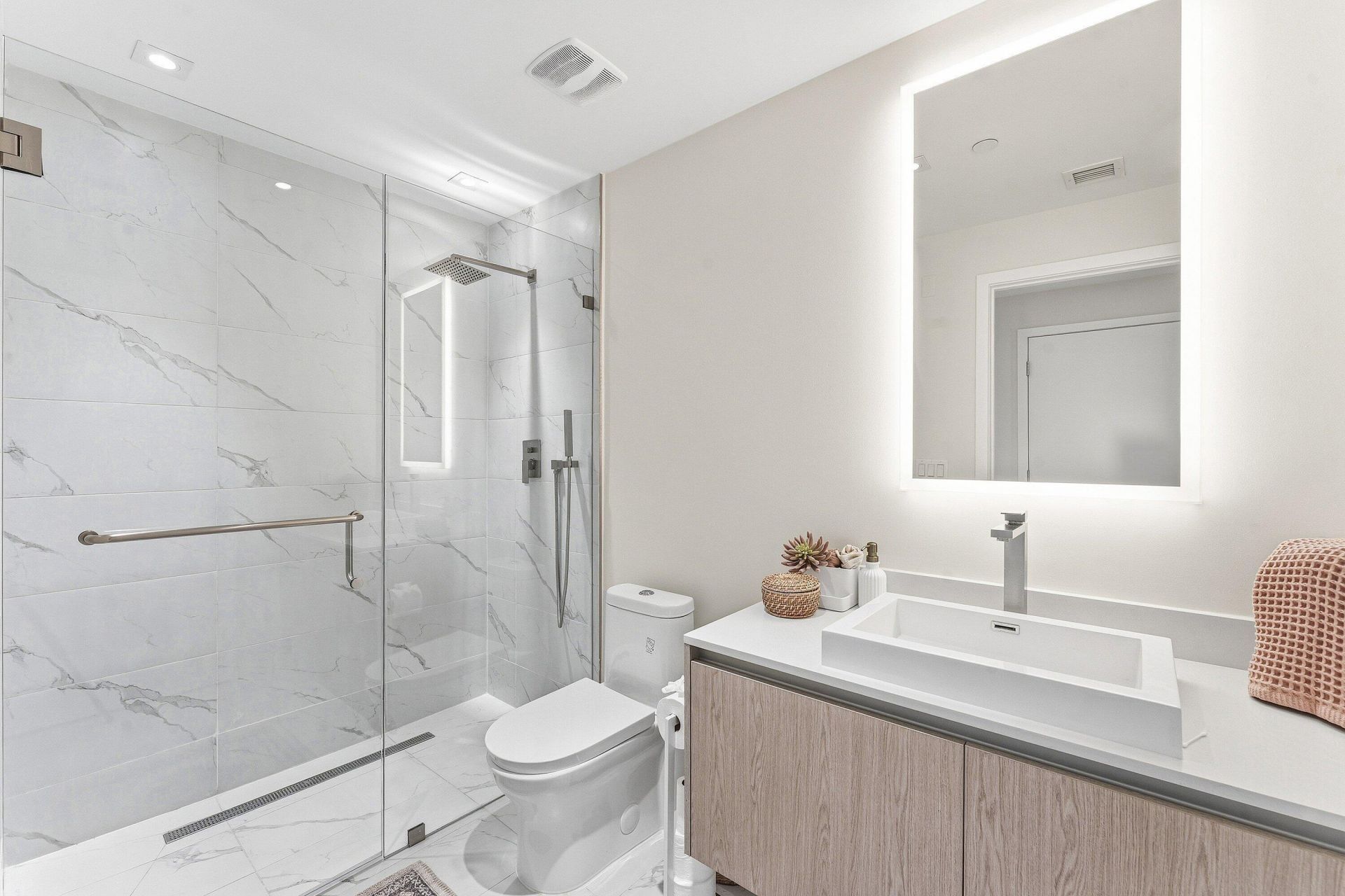 3100 N Ocean Drive, Unit 1702p, Singer Island, FL 33404 Photo