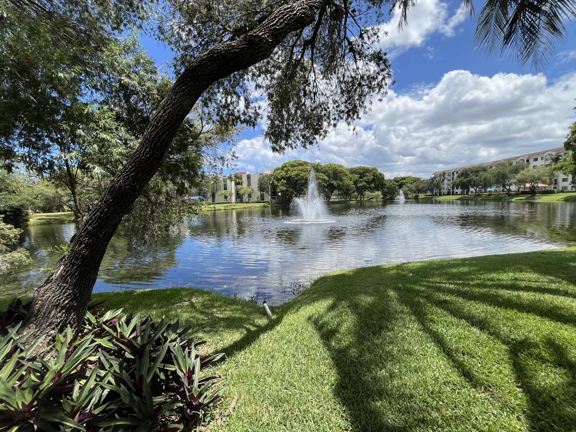1915 Lavers Circle E, Unit E101, Delray Beach, FL 33444 Photo