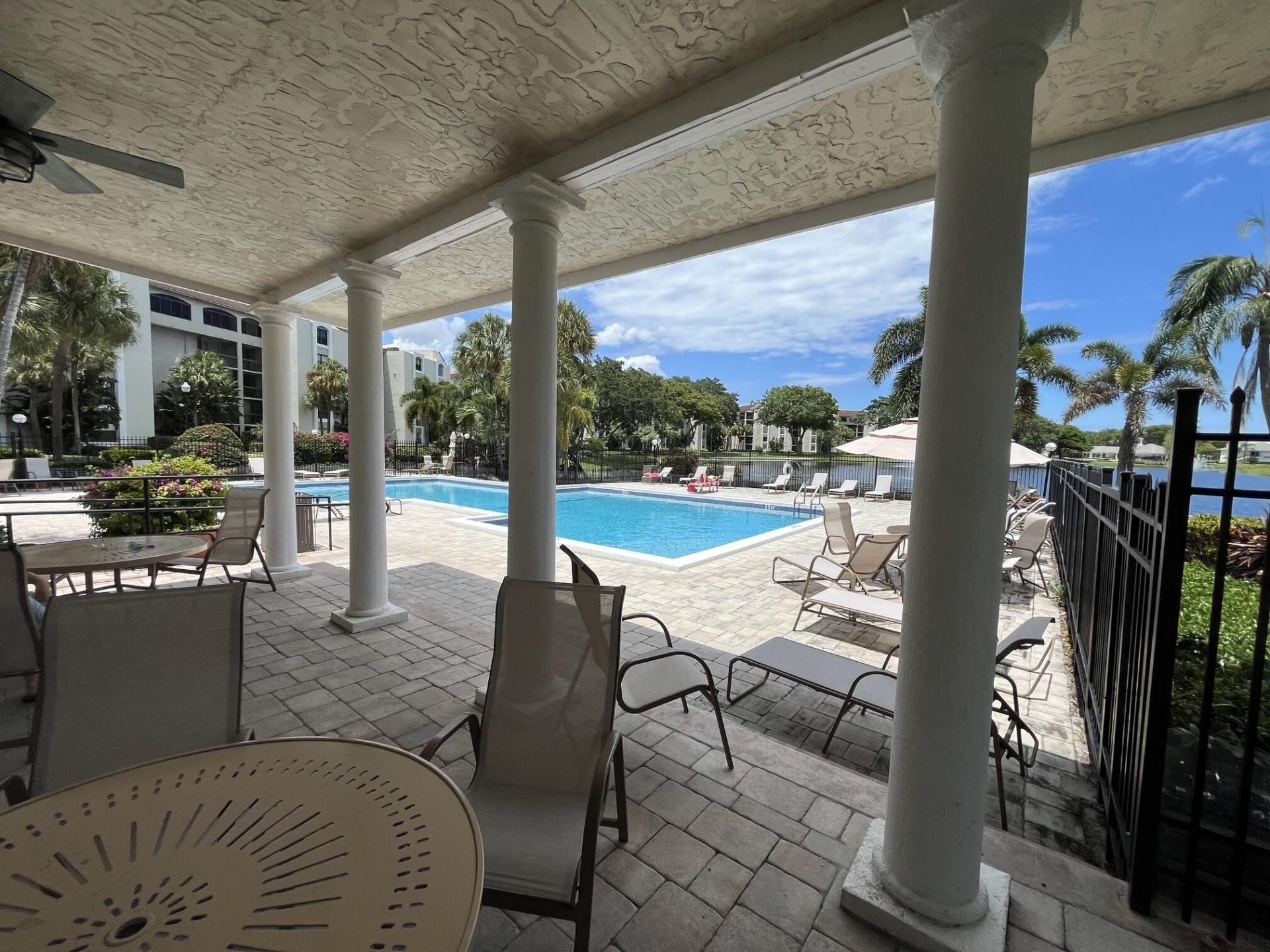 1915 Lavers Circle E, Unit E101, Delray Beach, FL 33444 Photo