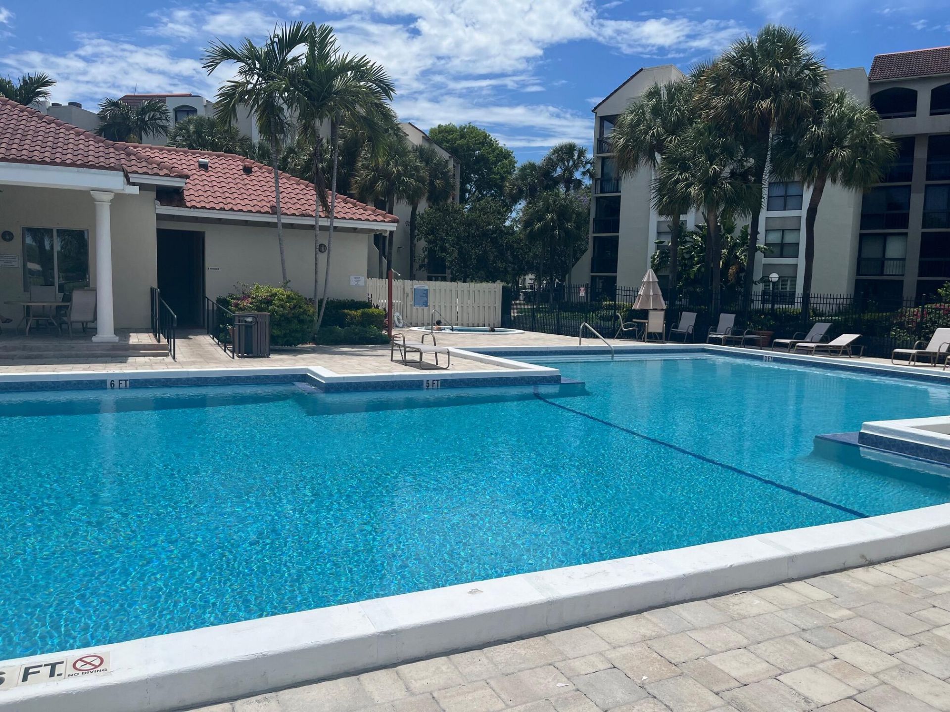 1915 Lavers Circle E, Unit E101, Delray Beach, FL 33444 Photo