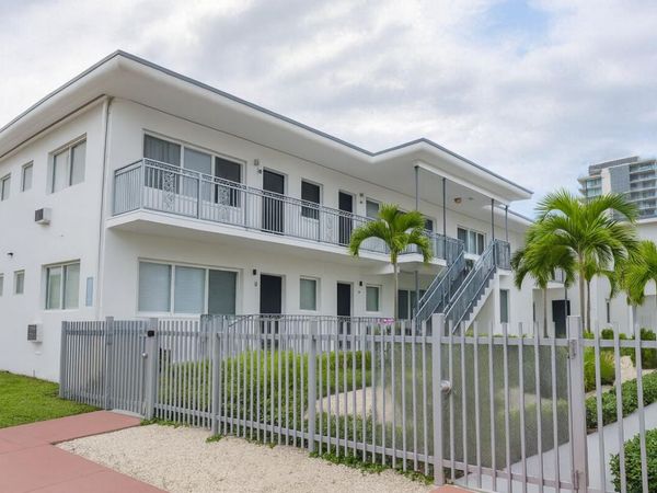 350 69th Street, Unit 5, Miami Beach, FL 33141