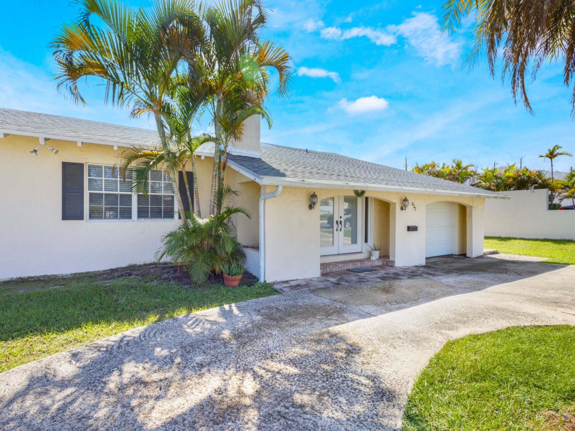 832 Green Street, West Palm Beach, FL 33405 Photo