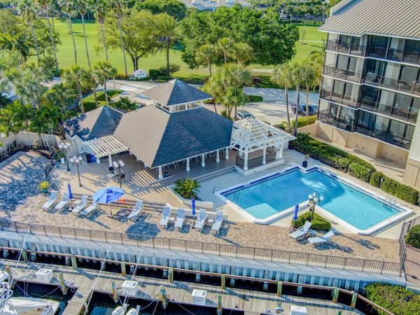 16910 Bay Street E, Unit E503, Jupiter, FL 33477