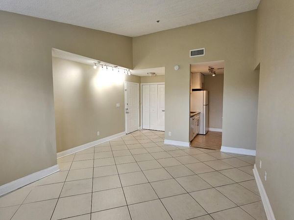 2317 N Congress Avenue, Unit 33, Boynton Beach, FL 33426