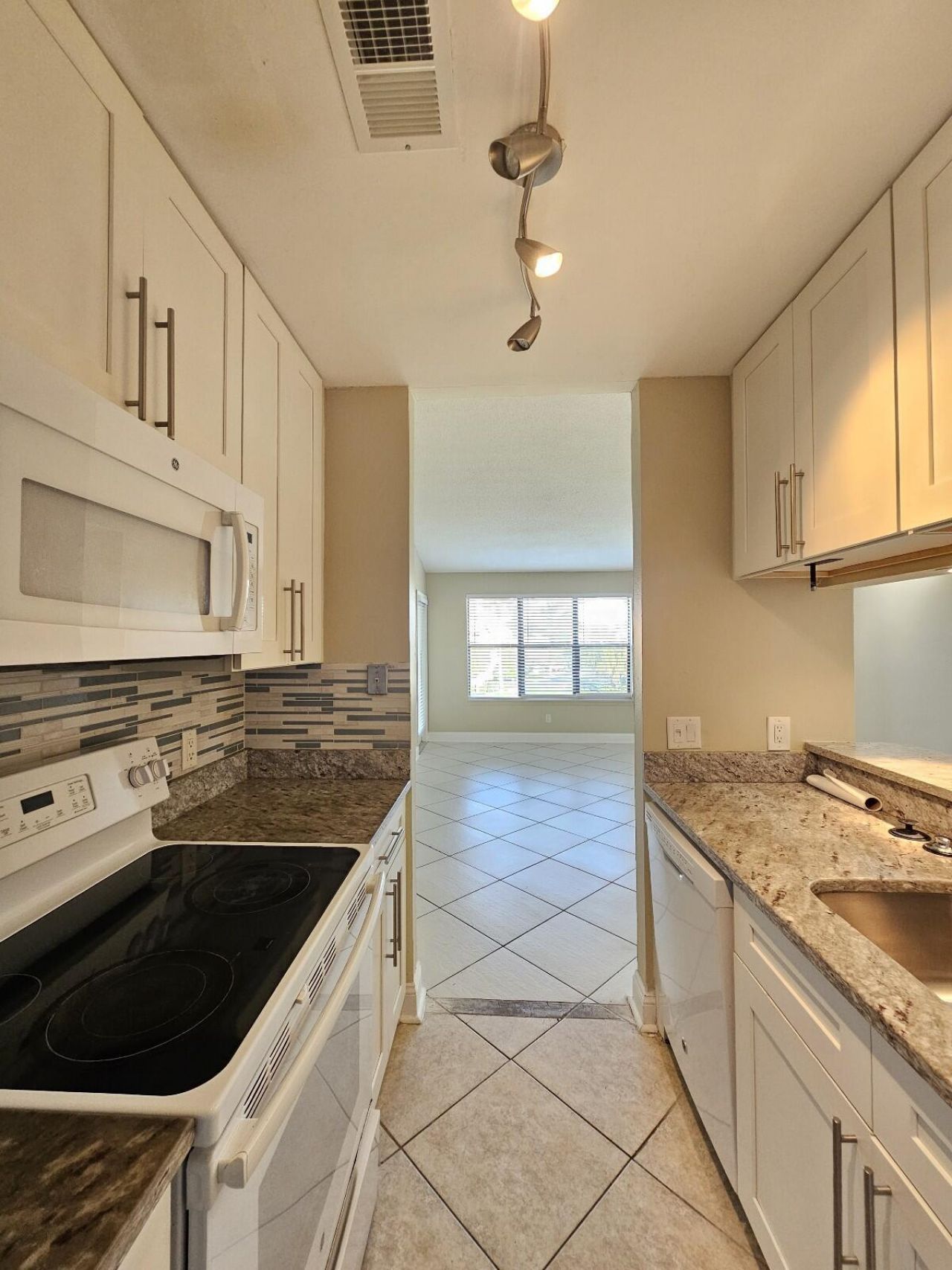 2317 N Congress Avenue, Unit 33, Boynton Beach, FL 33426 Photo