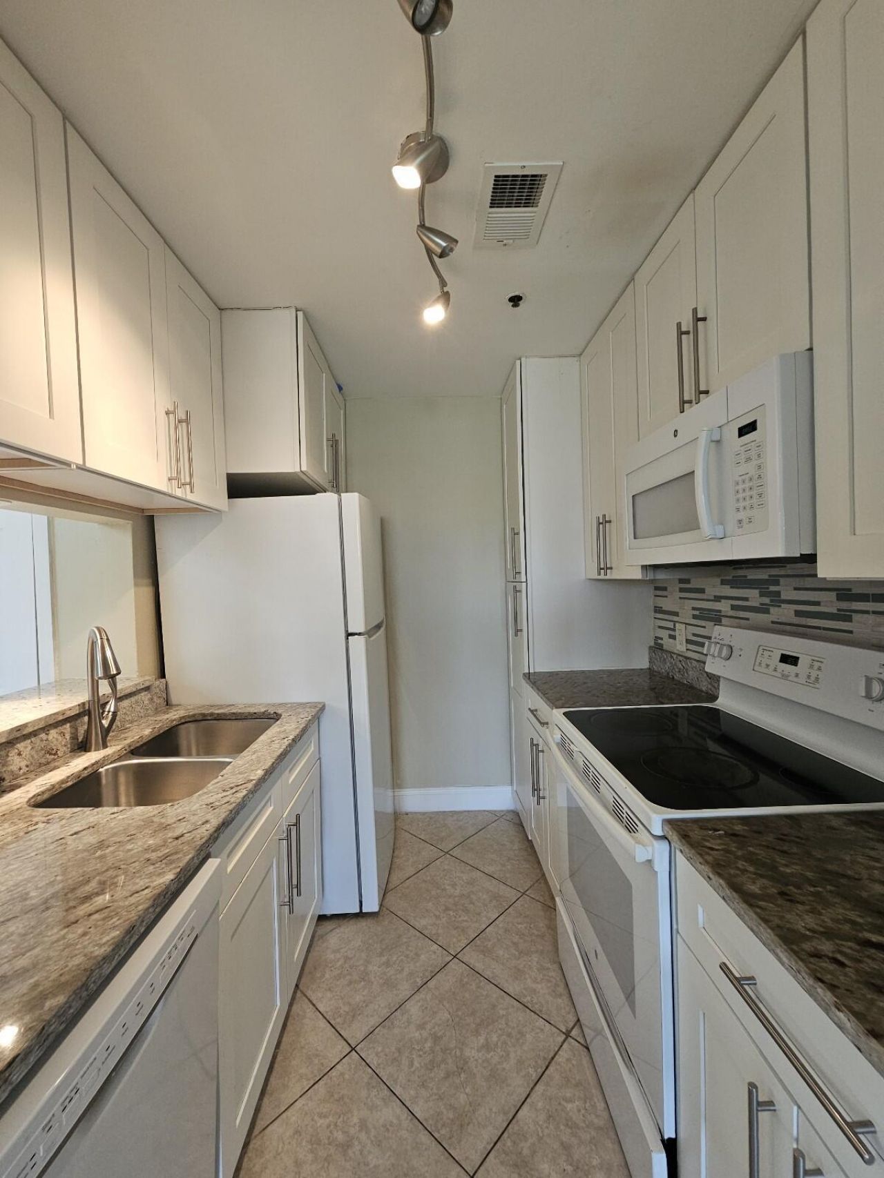 2317 N Congress Avenue, Unit 33, Boynton Beach, FL 33426 Photo