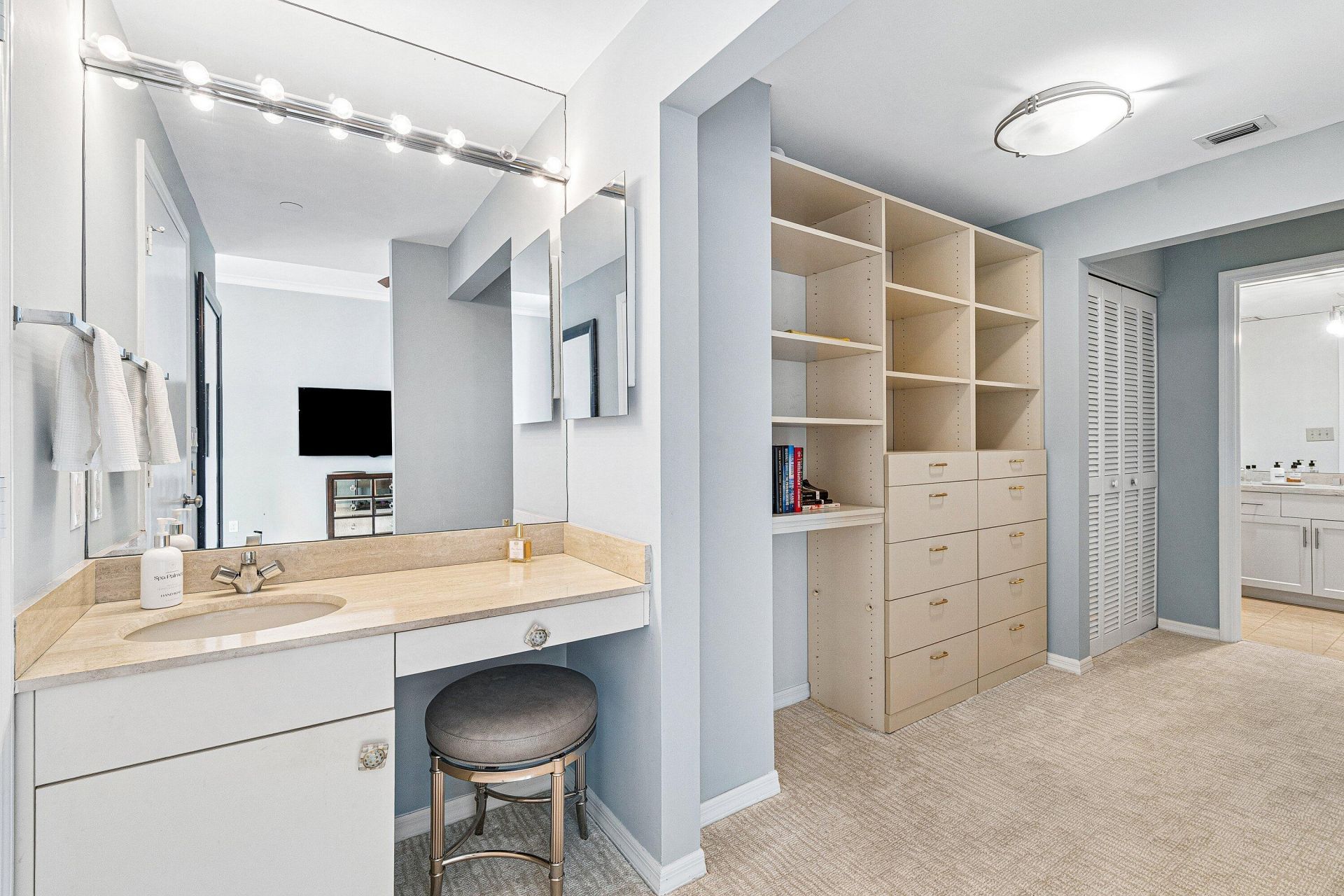 300 SE 5th Avenue, Unit Ph 8120, Boca Raton, FL 33432 Photo