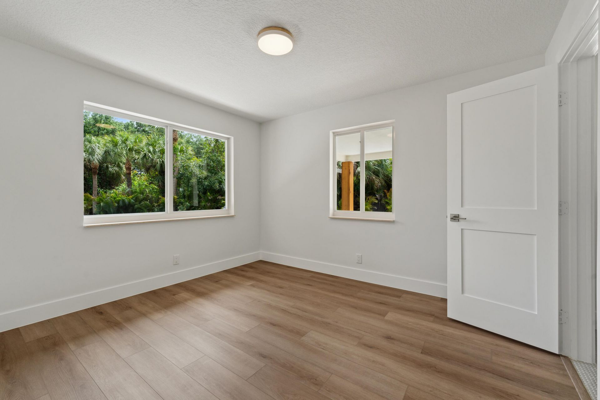 8781 N Virginia Avenue, Palm Beach Gardens, FL 33418 Photo