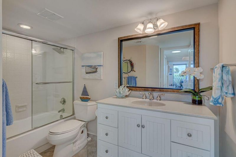 5550 N Ocean Drive, Unit 3c, Singer Island, FL 33404 Photo