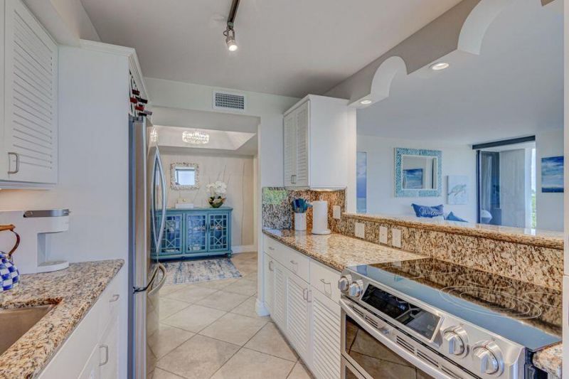 5550 N Ocean Drive, Unit 3c, Singer Island, FL 33404 Photo