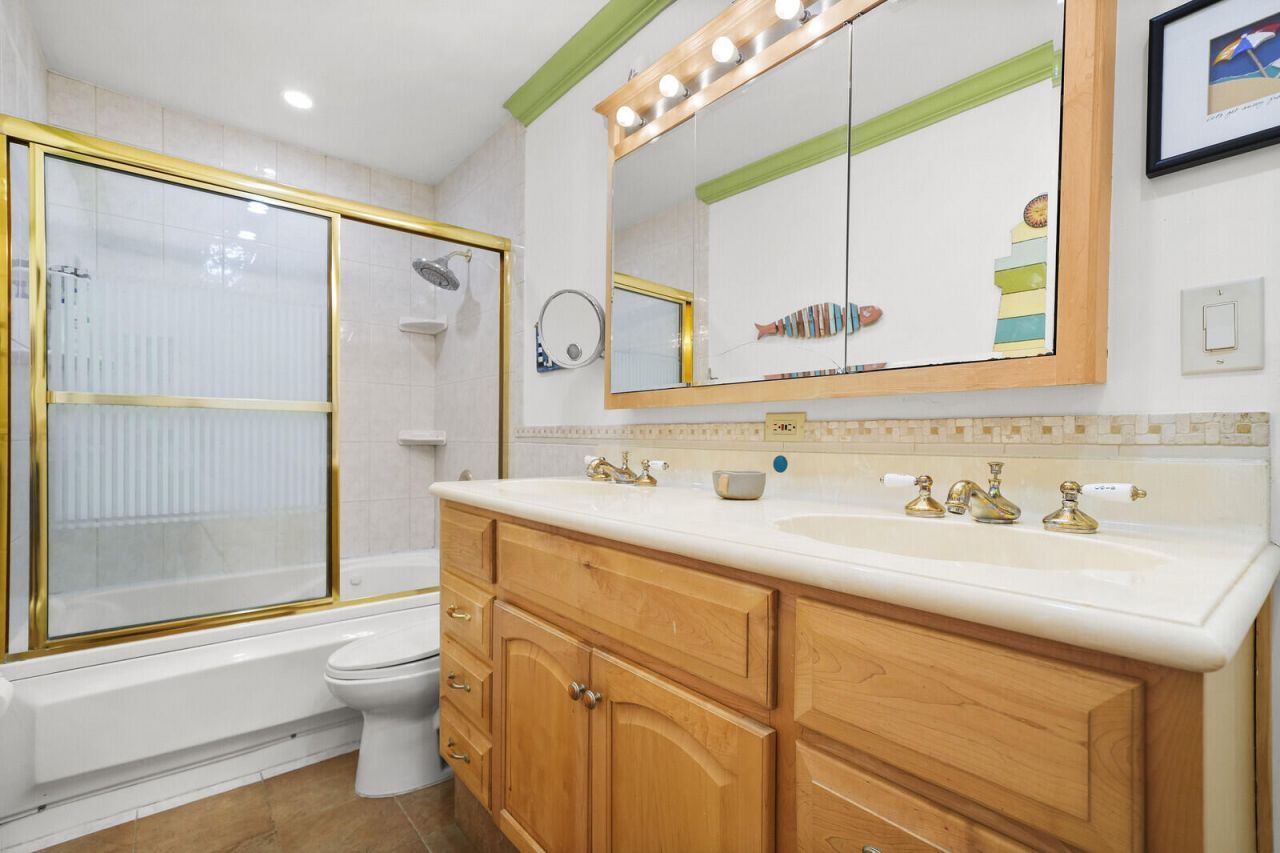 3922 SE Fairway W, Stuart, FL 34997 Photo