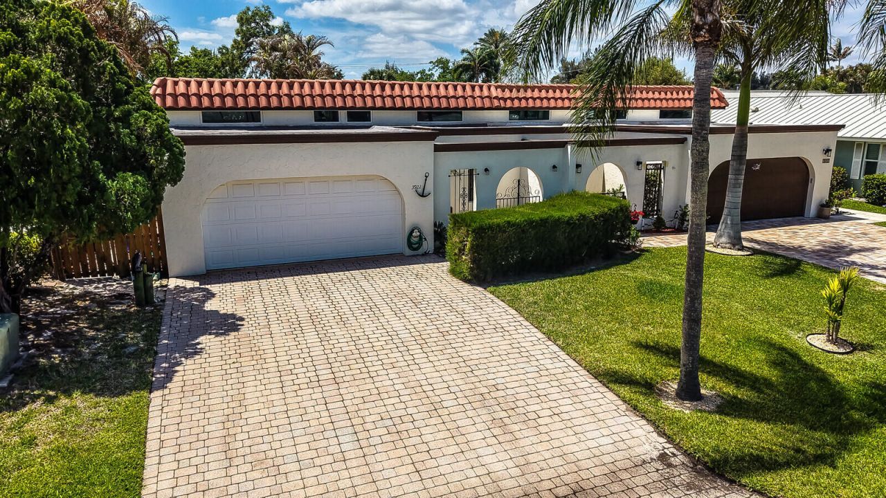 3922 SE Fairway W, Stuart, FL 34997 Photo