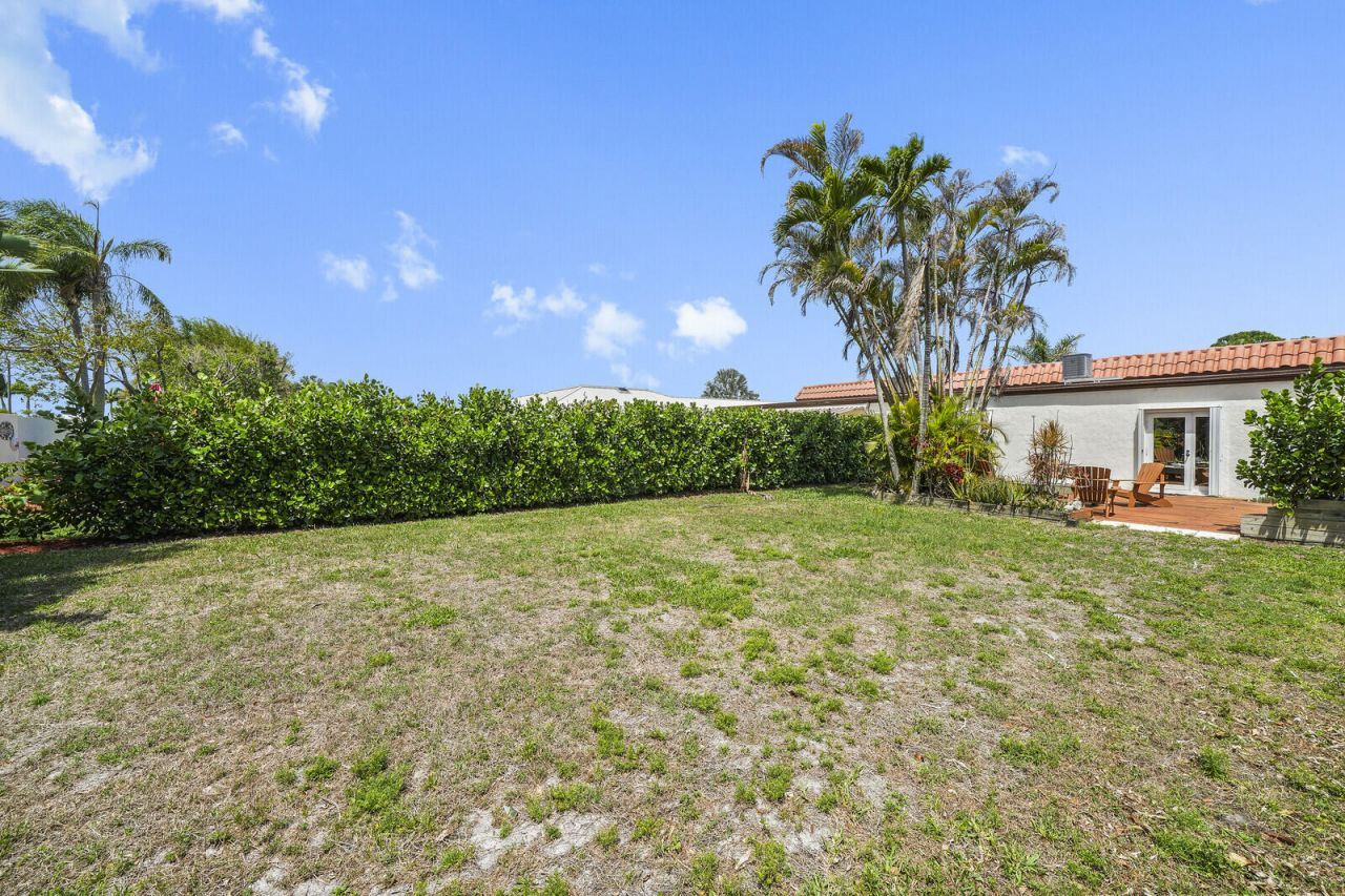 3922 SE Fairway W, Stuart, FL 34997 Photo