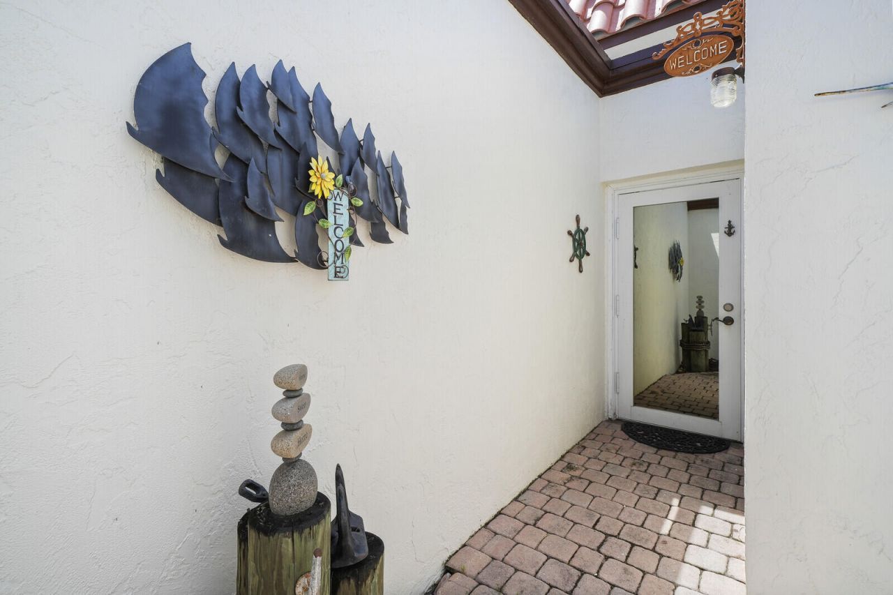 3922 SE Fairway W, Stuart, FL 34997 Photo