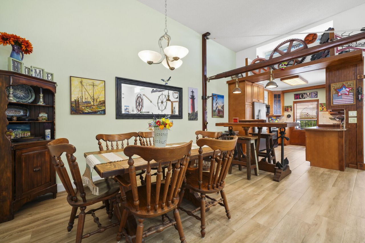 3922 SE Fairway W, Stuart, FL 34997 Photo