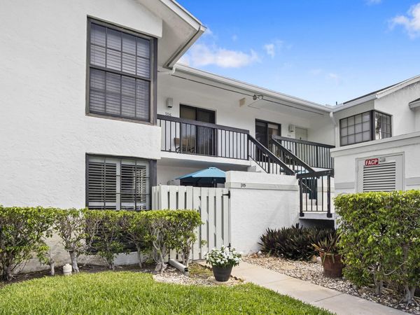 1405 S Federal Highway, Unit 105, Delray Beach, FL 33483