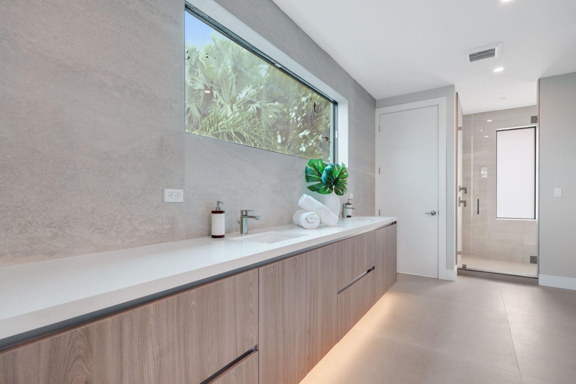 2015 NE 4th Avenue, Wilton Manors, FL 33305 Photo