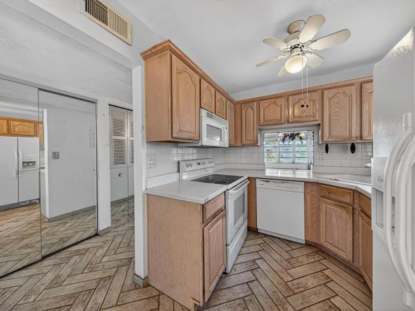 6200 NW 62nd Street, Unit 312, Tamarac, FL 33319