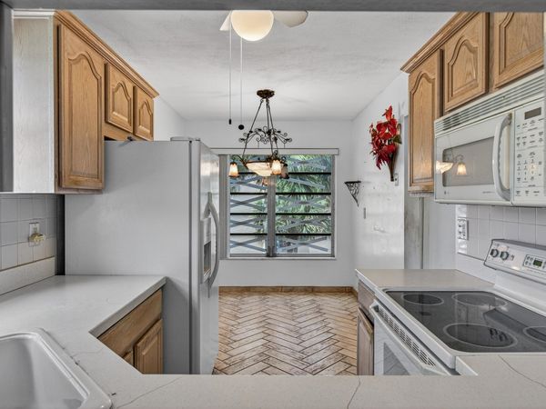 6200 NW 62nd Street, Unit 312, Tamarac, FL 33319