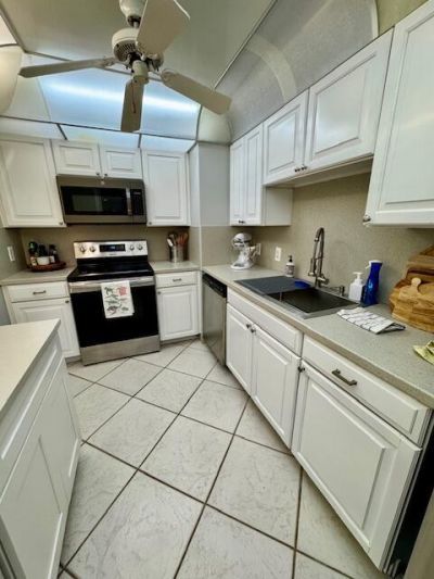 5600 N Flagler Drive, Unit 904, West Palm Beach, FL 33407 Photo