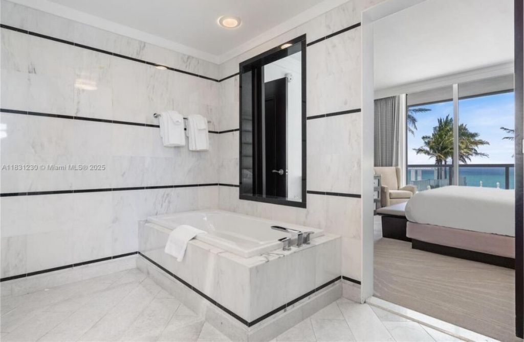 4391 Collins Avenue, Unit 623, Miami Beach, FL 33140 Photo