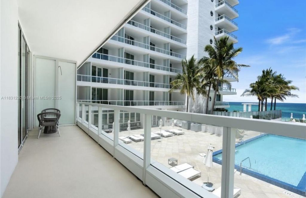 4391 Collins Avenue, Unit 623, Miami Beach, FL 33140 Photo