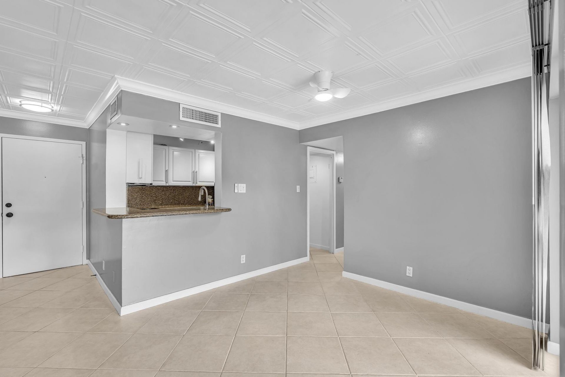 1600 SE 15th Street, Unit 305, Fort Lauderdale, FL 33316 Photo