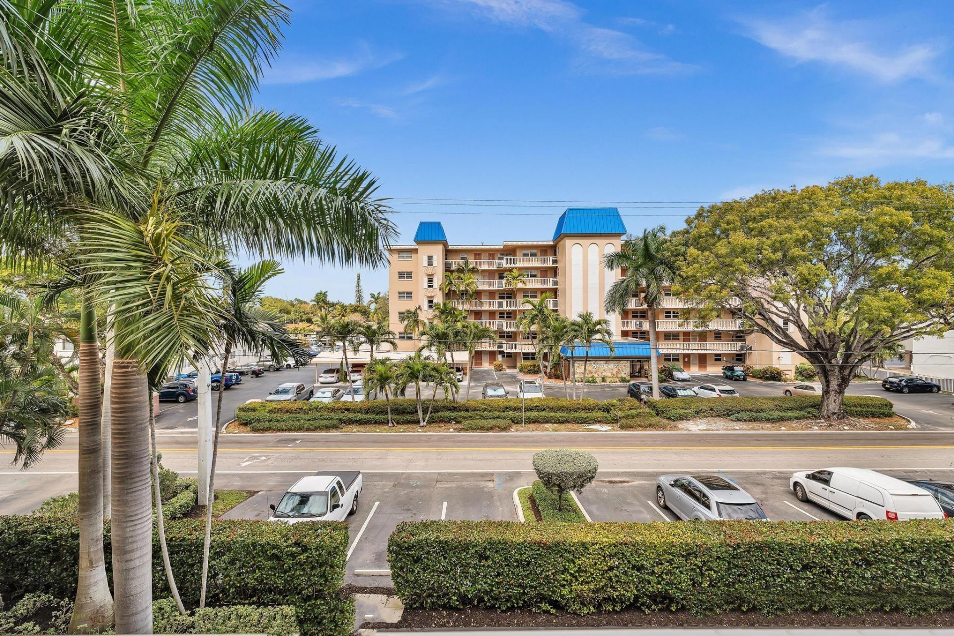 1600 SE 15th Street, Unit 305, Fort Lauderdale, FL 33316 Photo