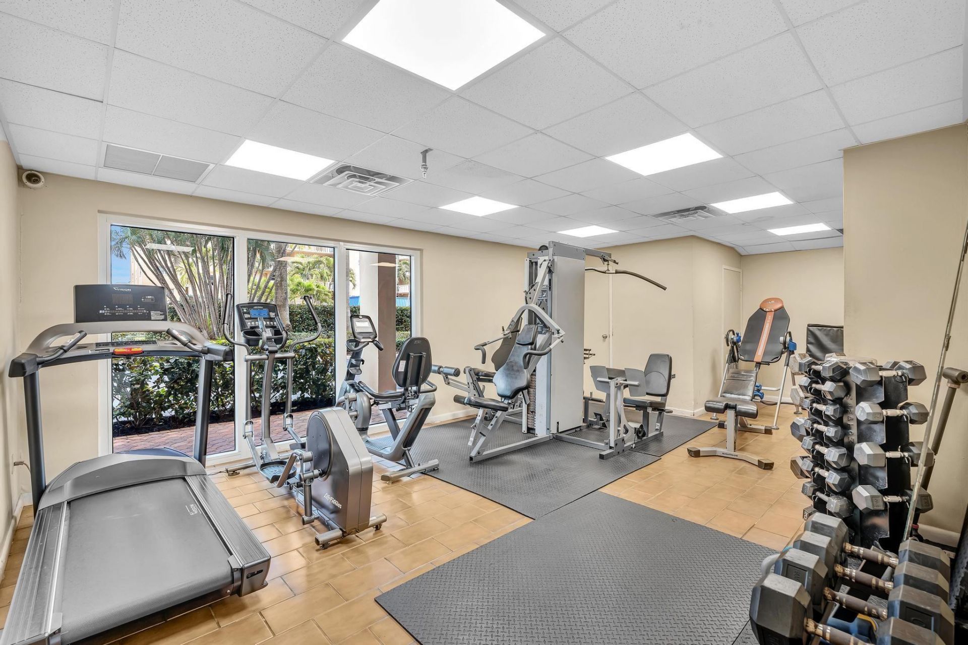 1600 SE 15th Street, Unit 305, Fort Lauderdale, FL 33316 Photo